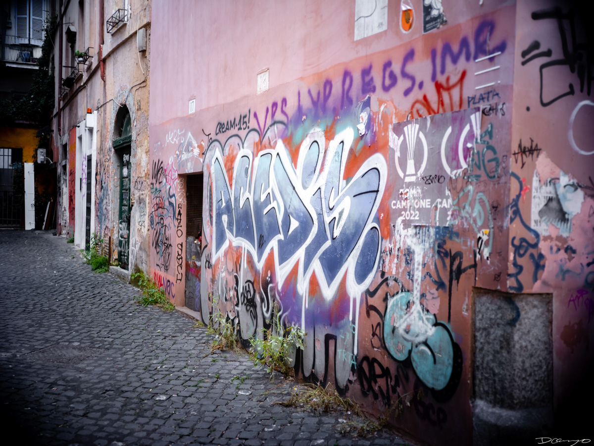 Photos from a trip through Italy in Summer of 2023. Locations include Rome, Florence, Tuscany, Castello di Bossi in Chianti, Siena, San Gimignano, Sirmione on Lake Garda, Bologna, Gudon, Italian Dolomites, Seceda, Cadini di Misurina, and Venice.
